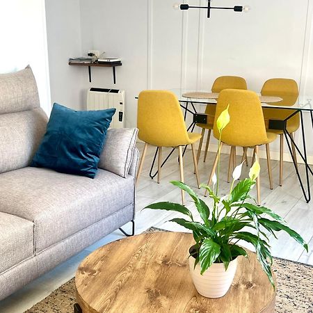 New Gorgeous Central Apartment - Beachfront - 3 Bd San Sebastián Esterno foto