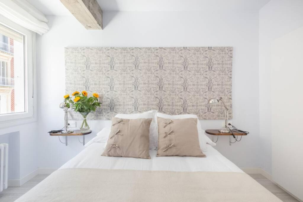 New Gorgeous Central Apartment - Beachfront - 3 Bd San Sebastián Esterno foto