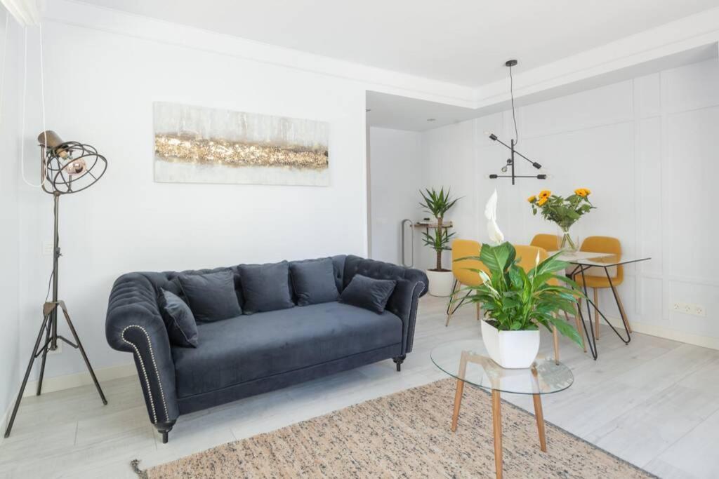 New Gorgeous Central Apartment - Beachfront - 3 Bd San Sebastián Esterno foto